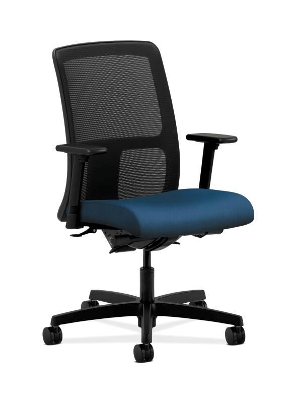 HON Ignition Low-Back Mesh Task Chair - Synchro-Tilt, Back Angle - Adjustable Arms - Regatta Fabric HONIT201NR90
